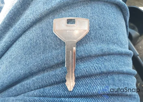 1991 Jeep Cherokee Sport from USA, damaged, VIN 1J4FJ88S0ML512707